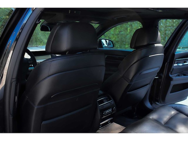 2011 bmw alpina b7 750li xdrive sedan 4.4l v8 btw auto - afbeelding 21 van  36