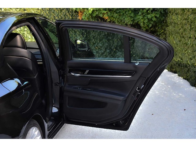 2011 bmw alpina b7 750li xdrive sedan 4.4l v8 btw auto - afbeelding 27 van  36