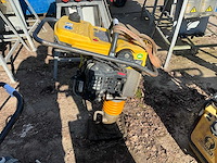 2011 bomag bt 60/4 trilstamper - afbeelding 3 van  5