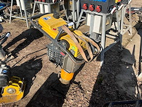2011 bomag bt 60/4 trilstamper - afbeelding 4 van  5