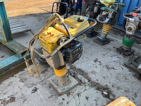 2011 bomag bt 60/4 trilstamper - afbeelding 1 van  6