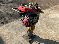 2011 bomag bt 65/4 trilstamper - afbeelding 10 van  14