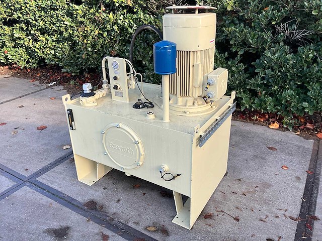 2011 bosch / rexroth hydraulisch aggregaat - afbeelding 1 van  9