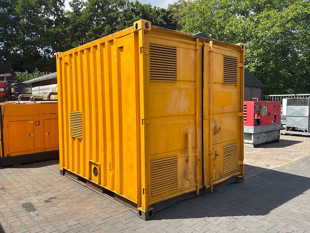 2011 bredenoord brde 55 noodstroomaggregaat in 10ft container - afbeelding 2 van  7