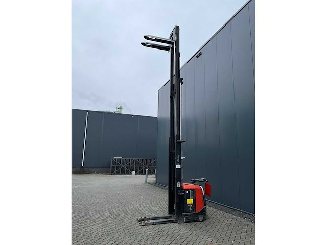 2011 bt spe160 stapelaar - afbeelding 14 van  20
