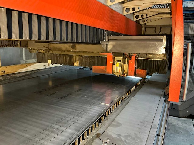 2011 bystronic byspeed pro 3015 lasersnijmachine - afbeelding 21 van  62