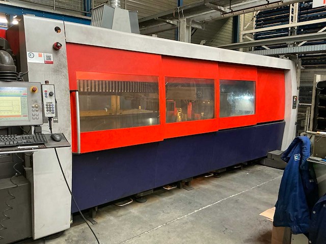 2011 bystronic byspeed pro 3015 lasersnijmachine - afbeelding 61 van  62