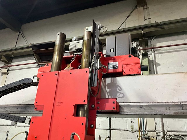 2011 bystronic byspeed pro 315 cnc-lasersnijmachine - afbeelding 25 van  56