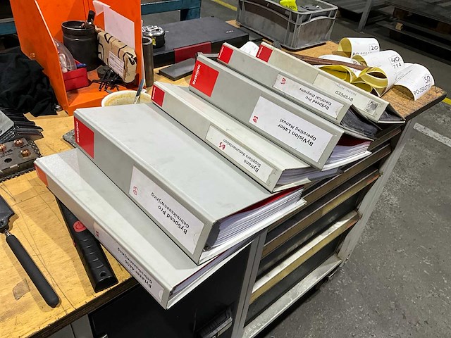 2011 bystronic byspeed pro 315 cnc-lasersnijmachine - afbeelding 42 van  56