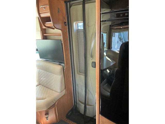 2011 carthago chic c-line i 4.9 camper - afbeelding 37 van  91