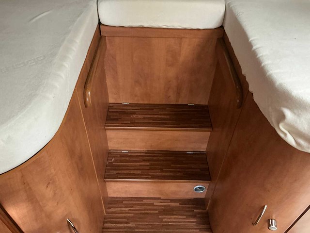 2011 carthago chic c-line i 4.9 camper - afbeelding 46 van  91