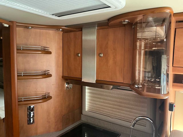 2011 carthago chic c-line i 4.9 camper - afbeelding 64 van  91