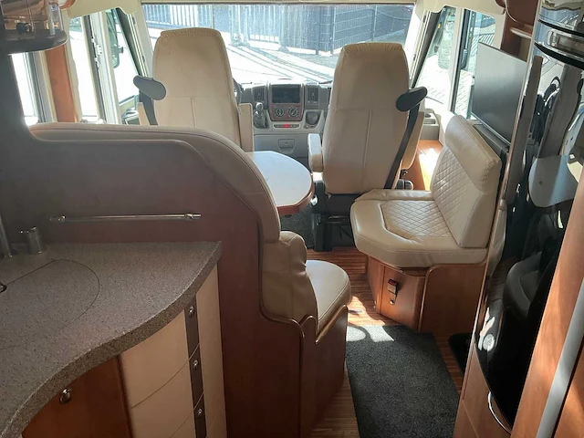 2011 carthago chic c-line i 4.9 camper - afbeelding 30 van  79