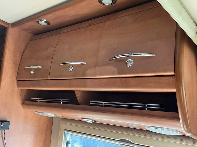 2011 carthago chic c-line i 4.9 camper - afbeelding 37 van  79
