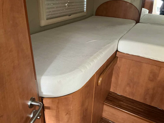 2011 carthago chic c-line i 4.9 camper - afbeelding 50 van  97