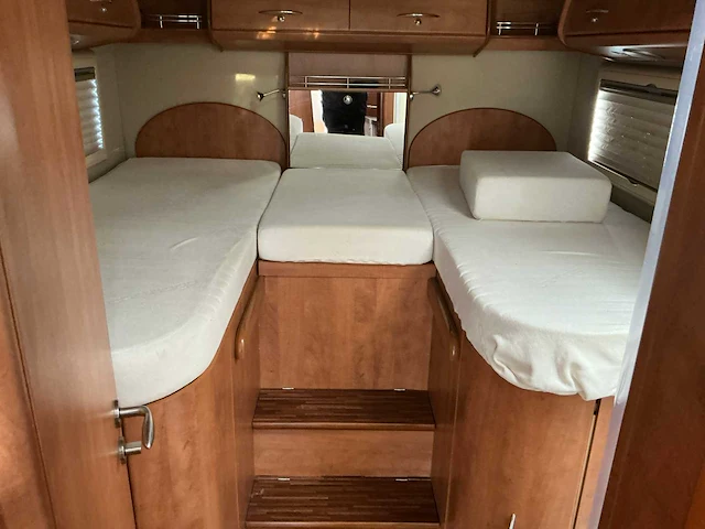 2011 carthago chic c-line i 4.9 camper - afbeelding 34 van  97