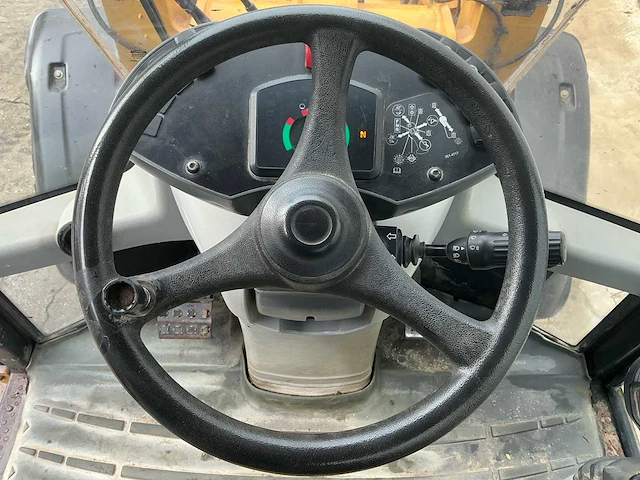 2011 caterpillar 906 shovel - afbeelding 27 van  32