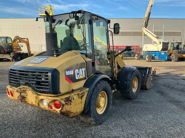 2011 caterpillar 906h shovel - afbeelding 19 van  23
