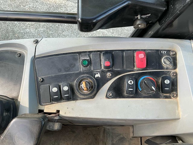2011 caterpillar 906h shovel - afbeelding 37 van  37