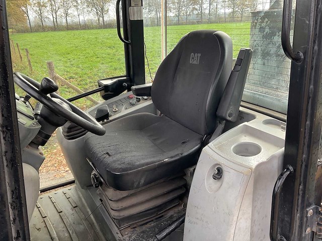 2011 caterpillar 906h shovel - afbeelding 13 van  30