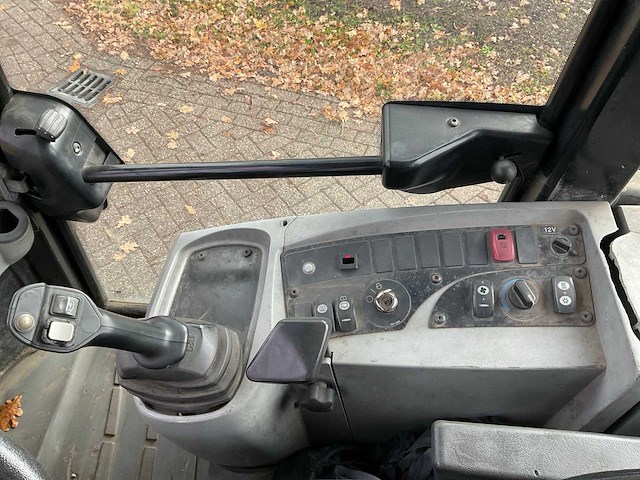 2011 caterpillar 906h shovel - afbeelding 17 van  30