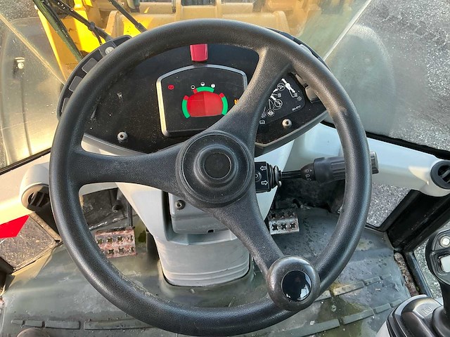 2011 caterpillar 906h shovel - afbeelding 7 van  23