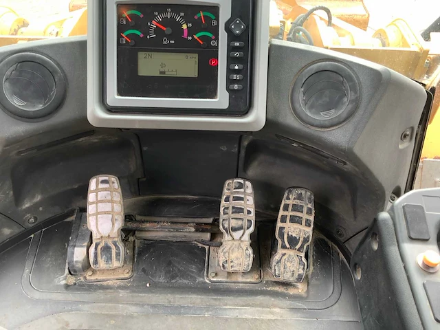2011 caterpillar 966k shovel - afbeelding 39 van  56