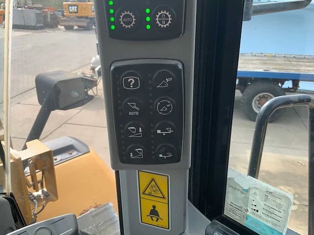 2011 caterpillar 966k shovel - afbeelding 33 van  56