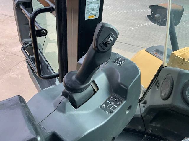 2011 caterpillar 966k shovel - afbeelding 40 van  56