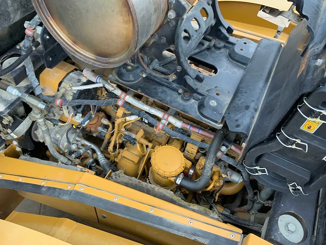 2011 caterpillar 966k shovel - afbeelding 49 van  56