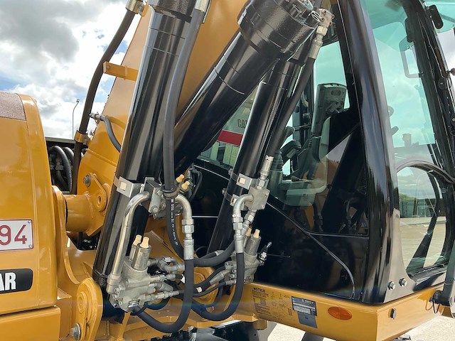 2011 caterpillar m316d banden graafmachine - afbeelding 14 van  65