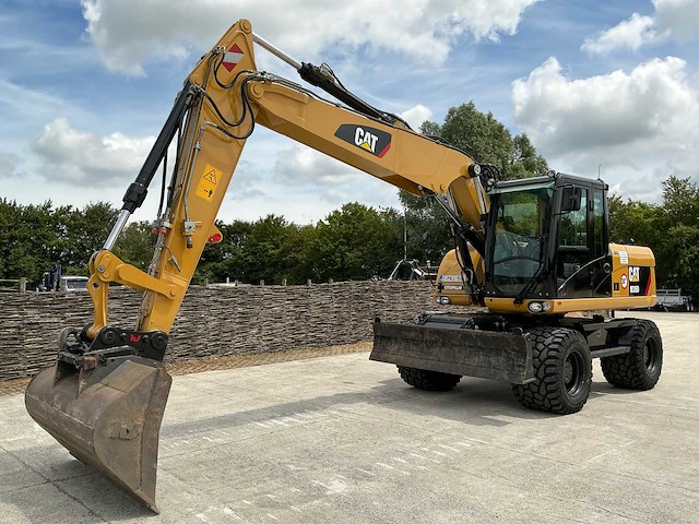 2011 caterpillar m316d banden graafmachine - afbeelding 11 van  65