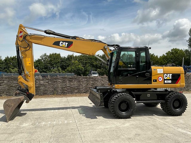 2011 caterpillar m316d banden graafmachine - afbeelding 22 van  65