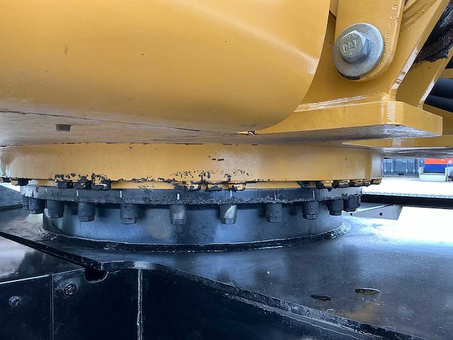2011 caterpillar m316d banden graafmachine - afbeelding 51 van  65