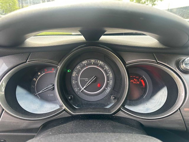 2011 citroen c3 1.6 e-hdi dynamique personenauto - afbeelding 2 van  3