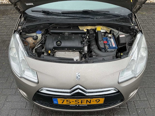 2011 citroen ds3 1.4 chic personenauto - afbeelding 22 van  34