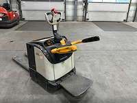 2011 crown wt3040 elektrische palletwagen - afbeelding 12 van  19