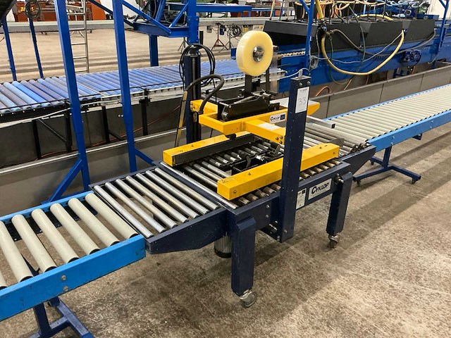 2011 cyklop ct 103-sd dozensluitmachine met rollenbaan - afbeelding 7 van  14