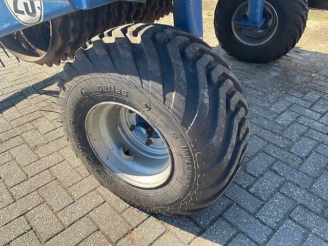 2011 dal-bo maxiroll 630 grasroller - afbeelding 11 van  23
