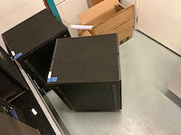 2011 d&b audiotechnik q-sub subwoofer op wielen (2x) - afbeelding 2 van  4