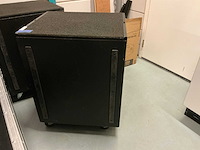 2011 d&b audiotechnik q-sub subwoofer op wielen (2x) - afbeelding 3 van  4