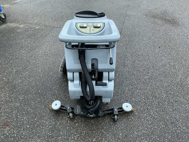 2011 dibo ct 40 b 50 schrobmachine - afbeelding 17 van  18