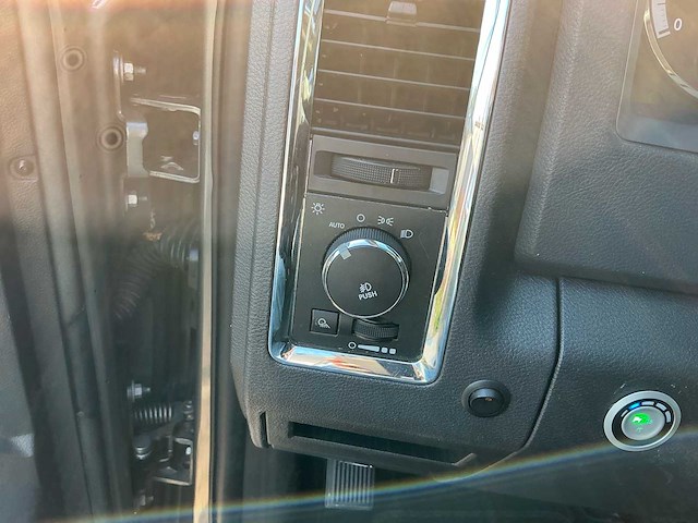 2011 dodge 5.7 hemi ram bedrijfswagen - afbeelding 28 van  43