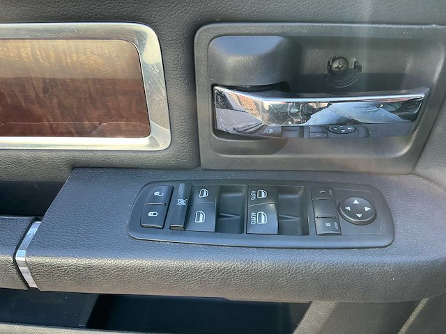 2011 dodge 5.7 hemi ram bedrijfswagen - afbeelding 29 van  43