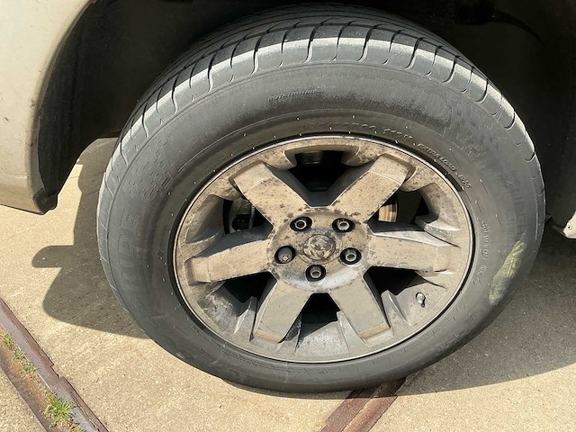 2011 dodge ram 1500 hemi 5.7 v8 4x4 qc 6'4 bedrijfswagen - afbeelding 8 van  35