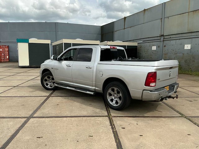 2011 dodge ram 1500 hemi 5.7 v8 4x4 qc 6'4 bedrijfswagen - afbeelding 23 van  35