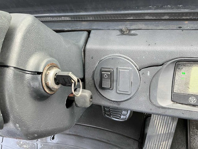 2011 doosan b15t-3 vorkheftruck defect - afbeelding 9 van  19