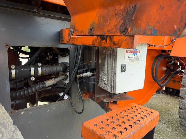 2011 doosan dl250 shovel - afbeelding 28 van  35