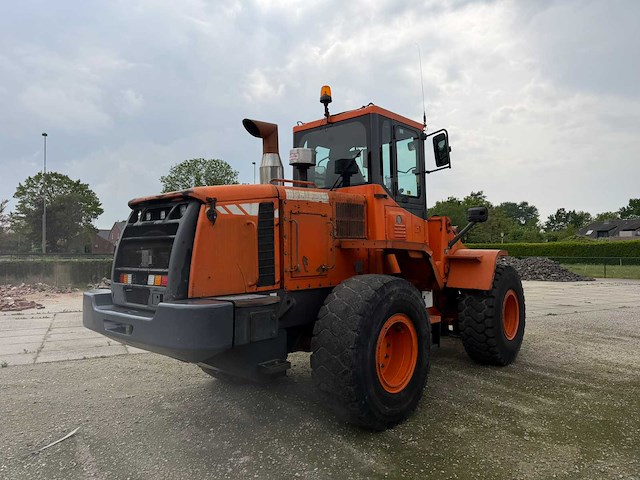 2011 doosan dl250 shovel - afbeelding 32 van  35