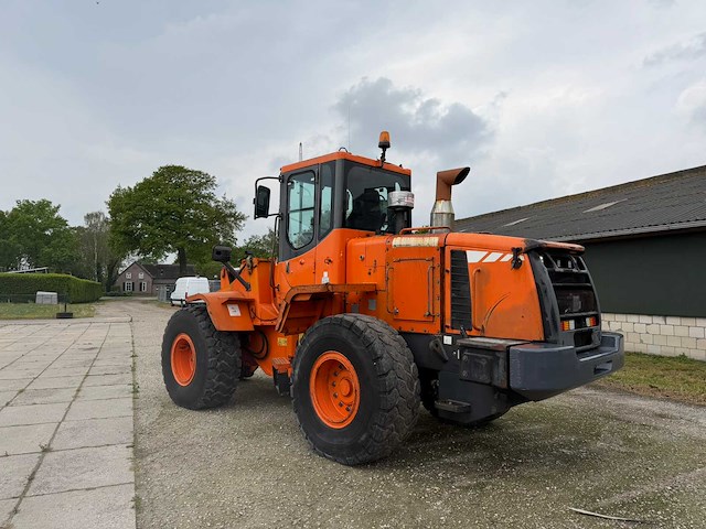 2011 doosan dl250 shovel - afbeelding 35 van  35
